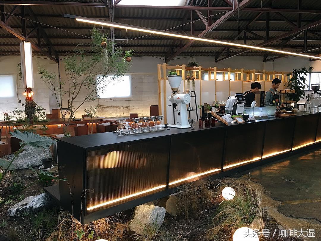 开咖啡馆赚钱吗_咖啡馆赚钱开什么店_咖啡馆赚钱开什么发票